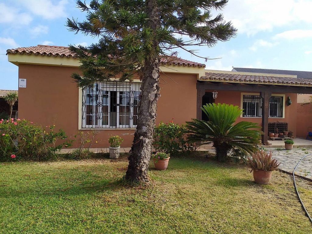Casa en venta en El Rinconcillo, Algeciras · 000589 yaencontre