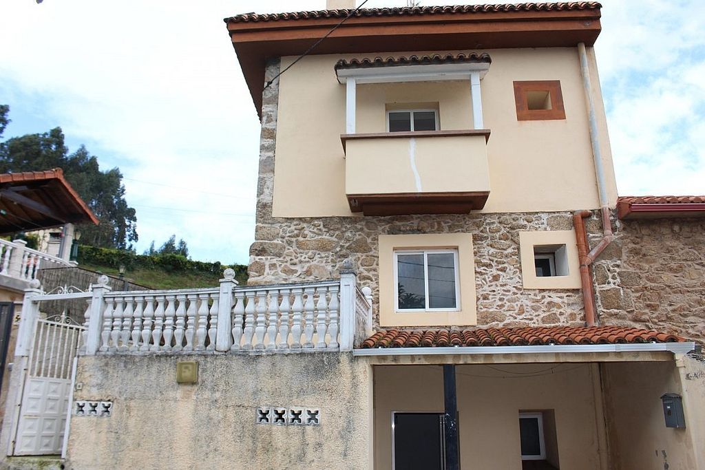 Venta de casa en Culleredo · 3065588397 - yaencontre