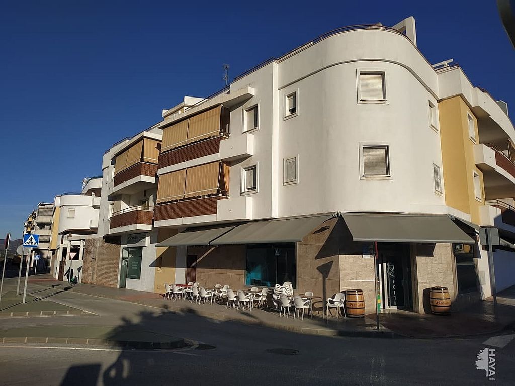 Foto 1 de Venta de piso en calle Cruz Verde de 3 habitaciones con piscina y garaje