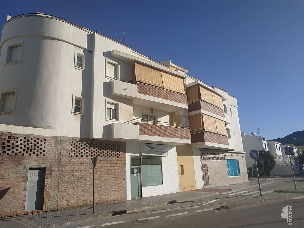 Foto 2 de Venta de piso en calle Cruz Verde de 3 habitaciones con piscina y garaje