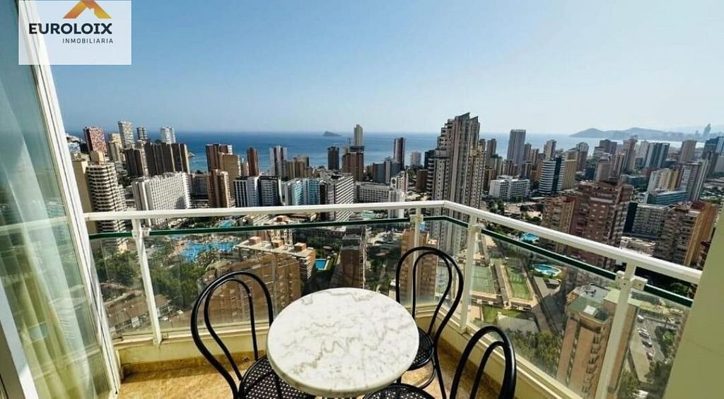 Piso en alquiler en Rincón de Loix, Benidorm · 103325547 yaencontre