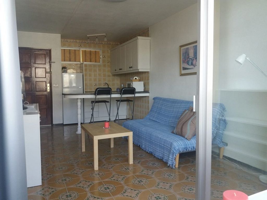 Foto 2 de Alquiler de apartamento en calle Playa del Inglés de 1 habitación con terraza y piscina