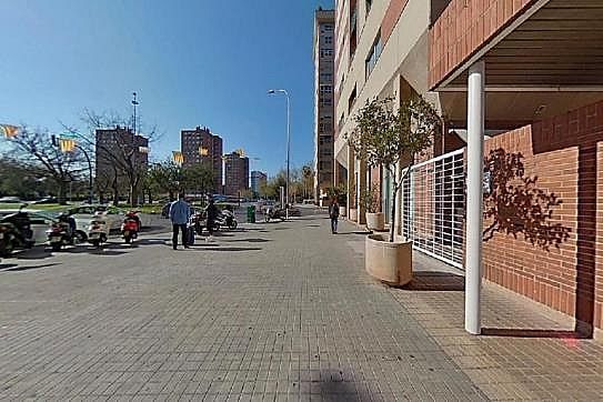Foto 1 de Venta de piso en calle General Urrutia de 3 habitaciones con terraza y piscina