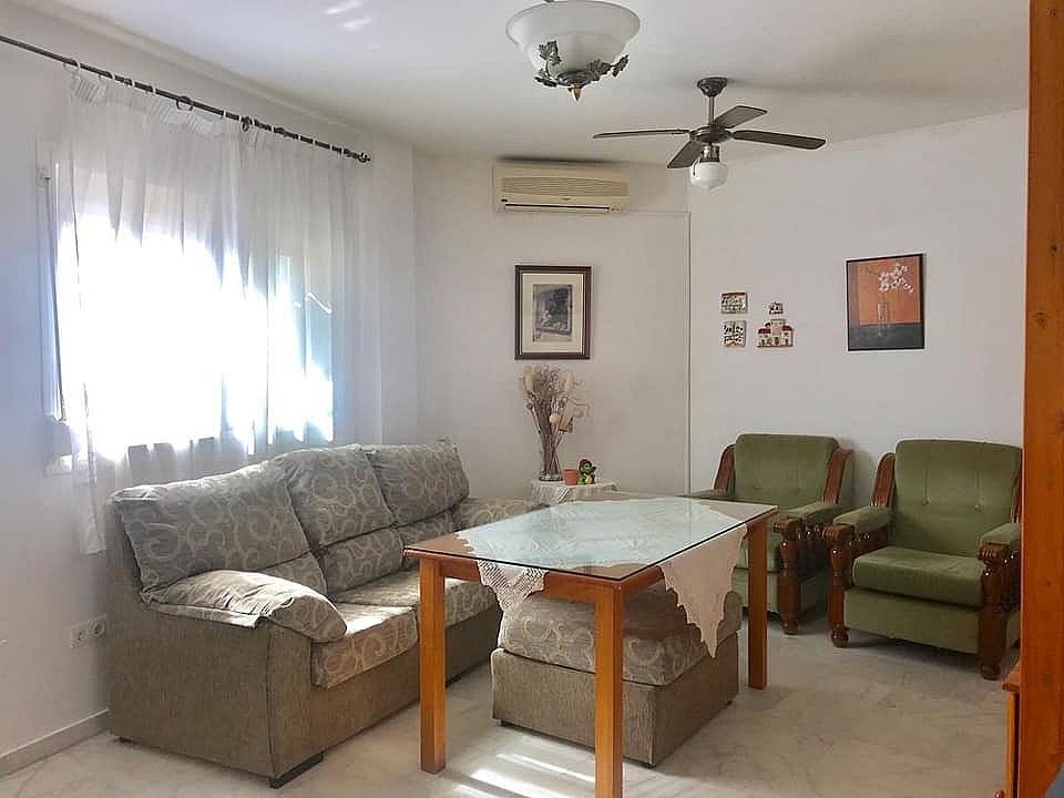 Foto 1 de Apartamento en venta en Los Pacos de 2 habitaciones con muebles y aire acondicionado