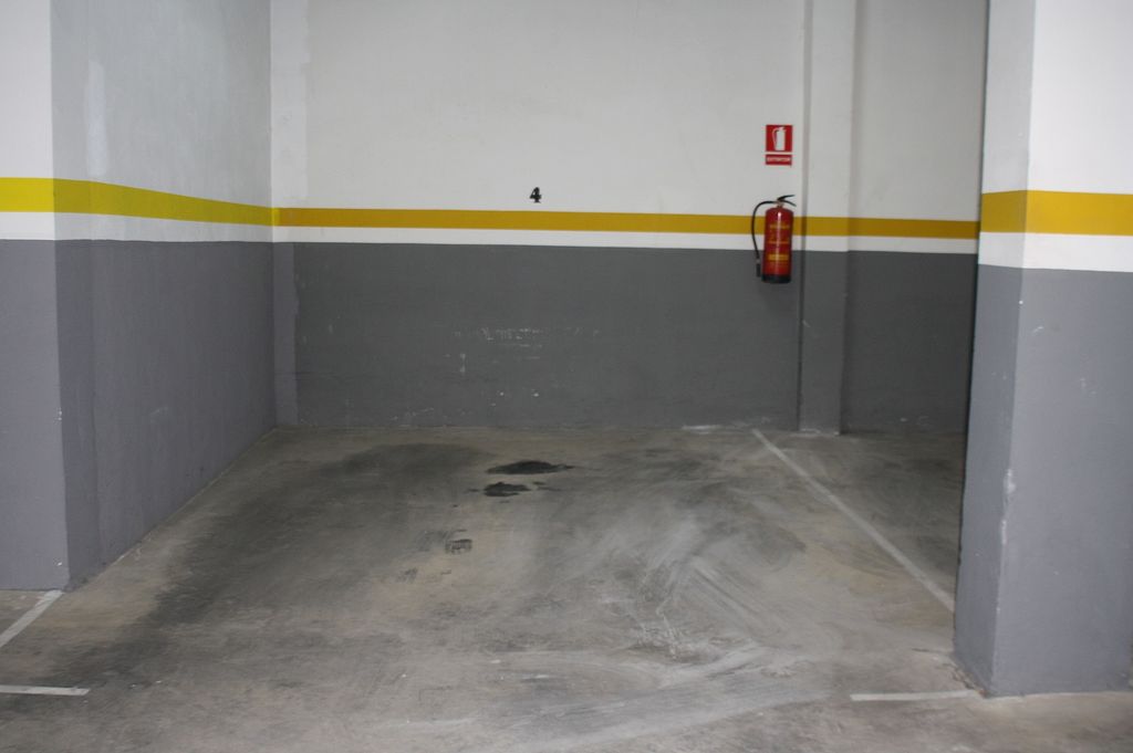 Alquiler de garaje en calle Centro, Plasencia - yaencontre