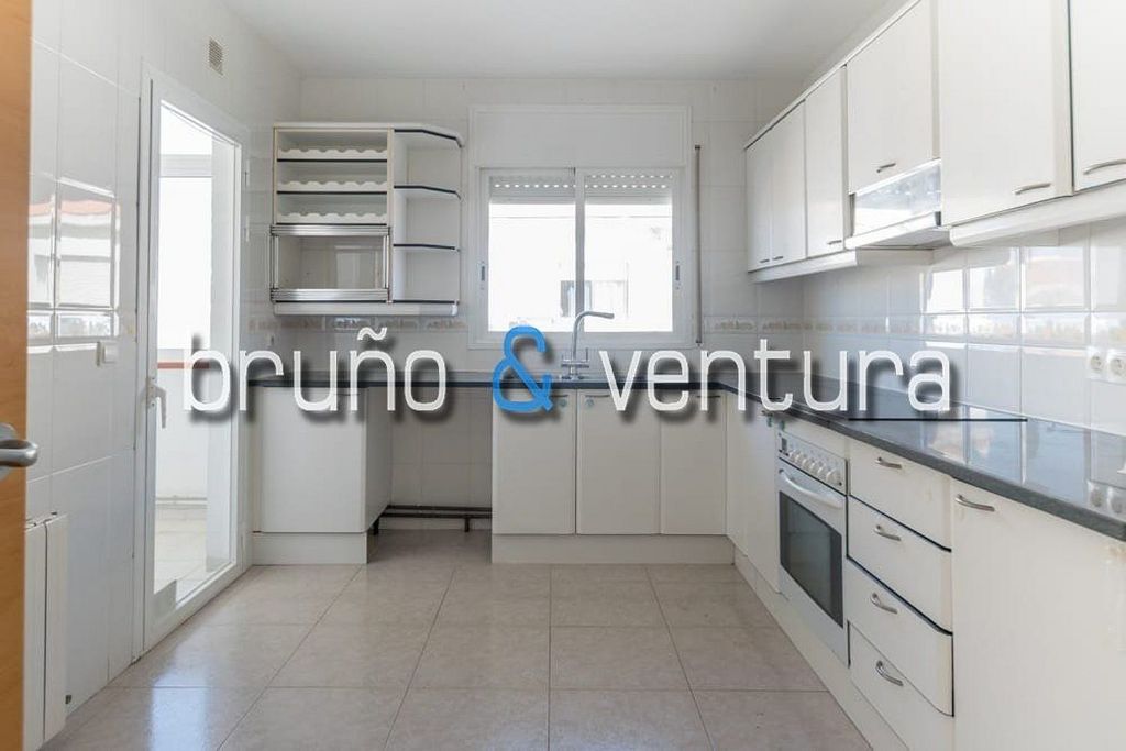 Piso en Les Roquetes, Sant Pere de Ribes · 98731884 yaencontre