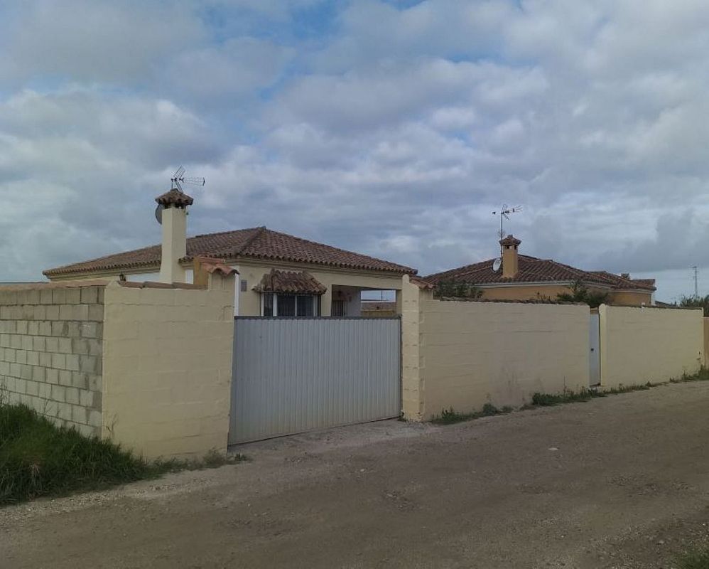 Casa En Pelagatos - Pago Del Humo, Chiclana De La Frontera · 104220594 ...