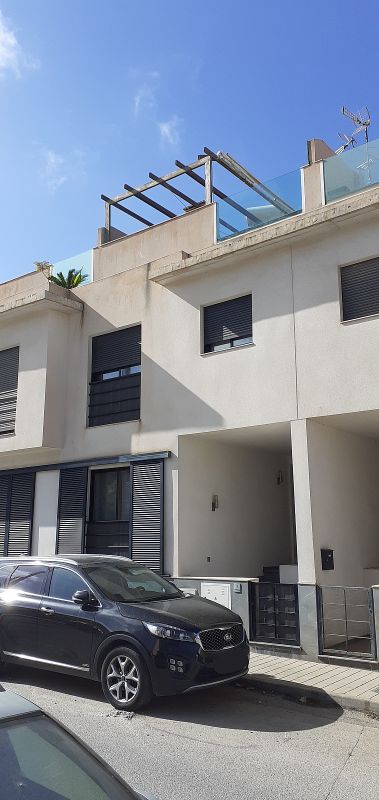 Foto 2 de Venta de casa adosada en calle Camino de Las Ventillas de 3 habitaciones con terraza y piscina