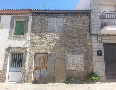 Foto 1 de Casa en calle Jose Antonio en Santa Cruz de Pinares
