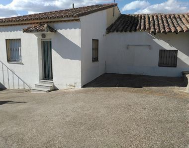 Foto 2 de Casa en avenida De Juan Carlos I en Berrocalejo de Aragona