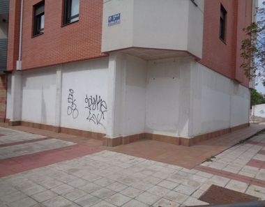 Foto 2 de Local en calle Villafranca de Duero en Las Villas - Sta Ana, Valladolid