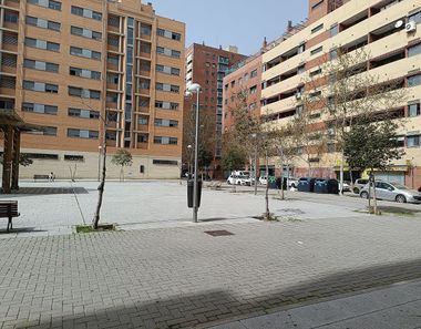 Foto 2 de Local a calle De Guetaria, Orcasitas, Madrid