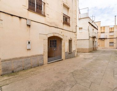 Foto 2 de Casa adossada a calle De Sabadell a Sant Llatzer, Tortosa