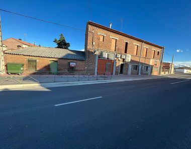 Foto 2 de Casa adosada en calle Arévalo en Tiñosillos