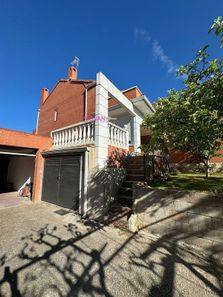 Foto 2 de Casa en Las Conejeras - Esparragal, Coslada