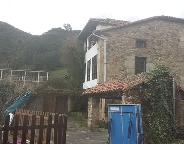Foto 2 de Casa a Corvera de Toranzo