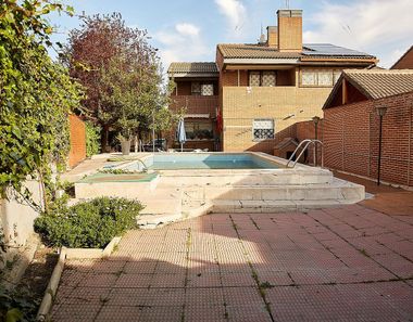 Foto 2 de Casa adosada en Simancas, Madrid