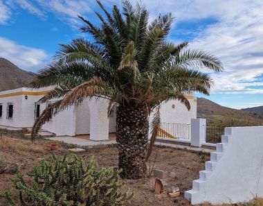 Foto 1 de Casa rural a Pozo de los Frailes - Presillas - Albaricoques, Níjar