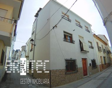 Foto 1 de Casa adosada en calle Maura en Tíjola