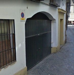 Foto 1 de Garatge a calle Conde de Ybarra, San Bartolomé - Judería, Sevilla