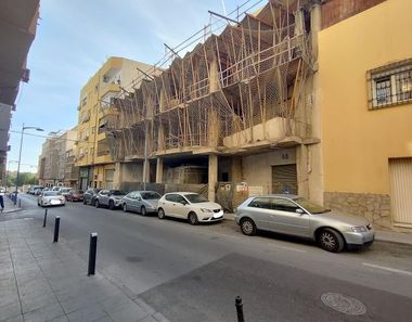 Foto 1 de Edifici a San Luis, Almería