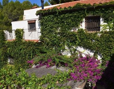 Foto 2 de Casa rural en calle Mas de Pato en Vall d´Alba