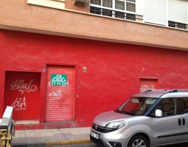 Foto 1 de Local a calle Figueira Da Foz a La Estación, Badajoz