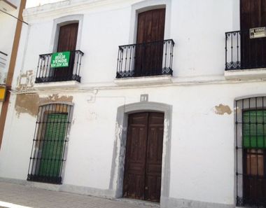Foto 2 de Casa adossada a calle Corredera a Alconchel
