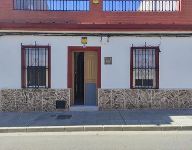 Foto 1 de Casa en calle Pedro Aguilar en Alcolea del Río