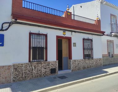Foto 2 de Casa en calle Pedro Aguilar en Alcolea del Río