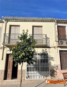 Foto 1 de Casa en calle Virgen de Gracia en Archidona