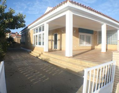 Foto 2 de Casa en calle Madreperla en La Antilla - Islantilla, Lepe