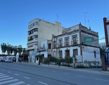 Foto 2 de Chalet en calle Ramón y Cajal en Barrio Bajo, San Juan de Aznalfarache