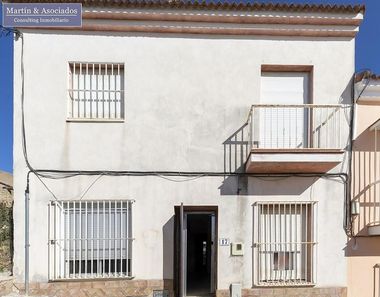 Foto 1 de Casa en calle Jose Valderas Olmo en Gerena