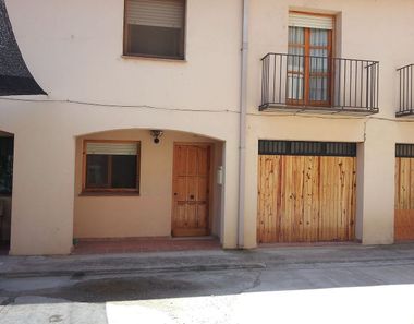 Foto 2 de Casa adossada a calle Santa Marina a Torrebaja