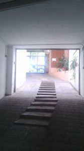 Foto 1 de Garaje en calle Calatrava, San Gil, Sevilla
