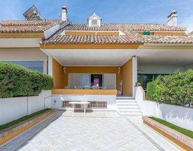 Foto 2 de Casa adosada en calle Monte Biarritz, Paraíso - Atalaya- Benamara, Estepona