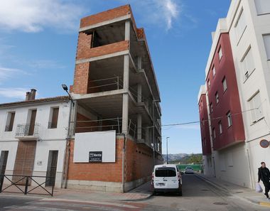 Foto 1 de Edificio en calle Vicent Andres Estelles en Beniarjó