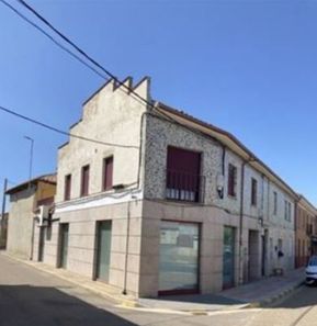Foto 1 de Local a avenida León a Santa Cristina de Valmadrigal