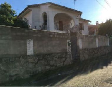 Foto 1 de Casa en calle Garcilaso de la Vega en Méntrida