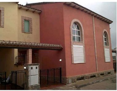 Foto 1 de Casa a calle Castillala Mancha a Aldeanueva de Barbarroya