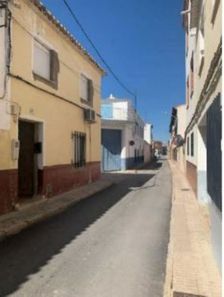 Foto 1 de Casa en calle Caldereros en Herencia