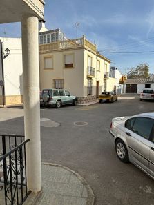Foto 2 de Ático en calle Magallanes en Campillos
