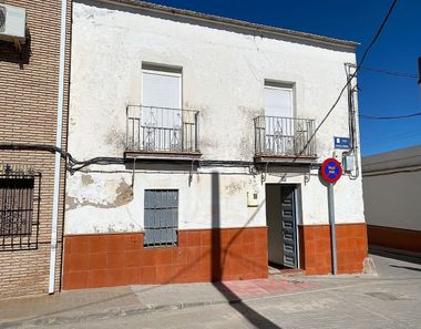 Foto 2 de Casa adossada a avenida Nueva a Lantejuela (La)
