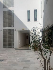Foto 2 de Oficina en avenida Condes de San Isidro en Zona Puerto Deportivo, Fuengirola