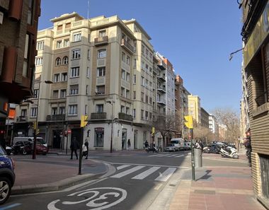 Foto 2 de Pis a Paseo Sagasta, Zaragoza