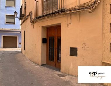 Foto 2 de Casa en calle De Chulvi en Ayuntamiento - Centro, Alzira