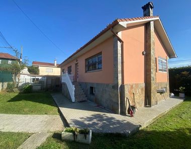 Foto 1 de Casa en Perillo, Oleiros