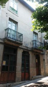 Foto 1 de Casa adossada a plaza Trinidad a Casco Viejo, Ourense