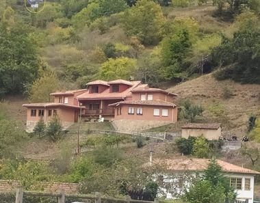 Foto 2 de Casa rural en Quirós